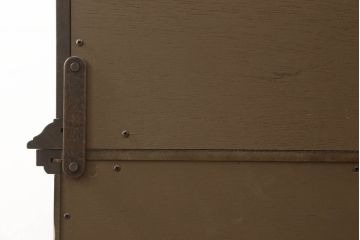 中古　DREXEL HERITAGE(ドレクセルヘリテイジ)　FRANCESCA(フランチェスカ)シリーズ　China(チャイナ)　照明付き!気品溢れる佇まいが魅力のキャビネット(ガラスケース、食器棚、飾り棚、収納棚)(定価約138万円)(R-048195)