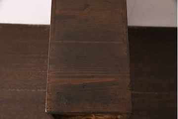 和製アンティーク　使い込まれた風合いが魅力的な棚付きの小引き出し(書類棚、小物収納)(R-048209)