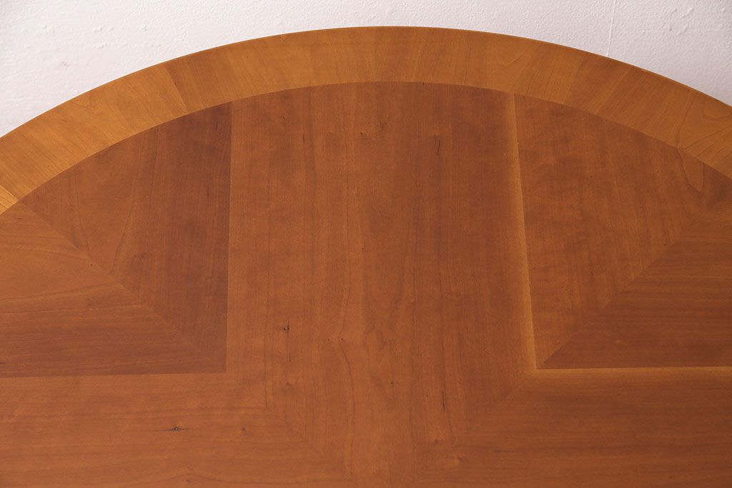 中古　DREXEL HERITAGE(ドレクセルヘリテイジ)　Et Cetera(エトセトラ) 小ぶりなサイズのラウンドテーブル(ダイニングテーブル)(R-048215)