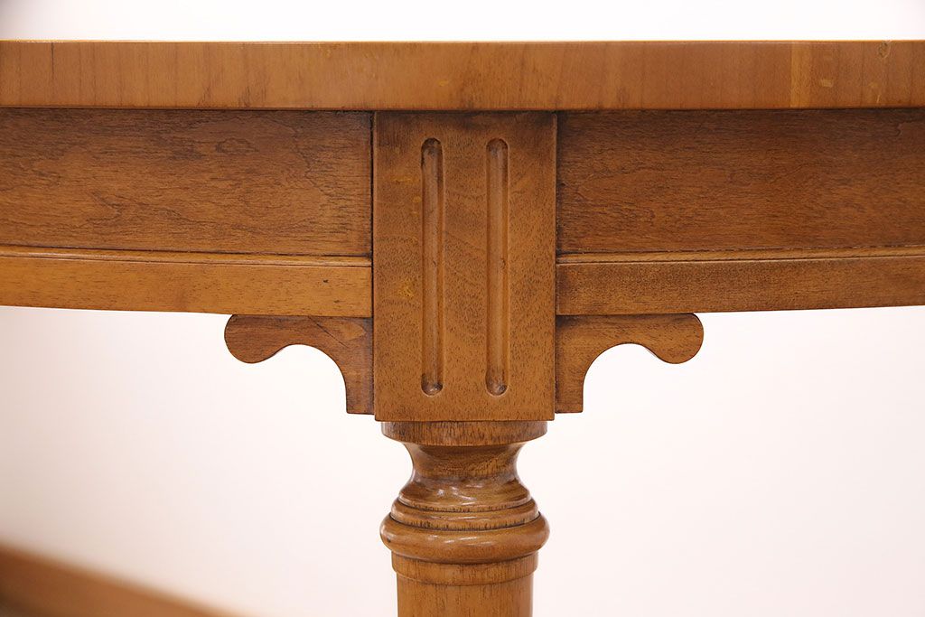 中古　DREXEL HERITAGE(ドレクセルヘリテイジ)　Et Cetera(エトセトラ) 小ぶりなサイズのラウンドテーブル(ダイニングテーブル)(R-048215)