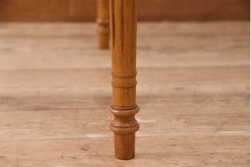 中古　DREXEL HERITAGE(ドレクセルヘリテイジ)　Et Cetera(エトセトラ) 小ぶりなサイズのラウンドテーブル(ダイニングテーブル)(R-048215)