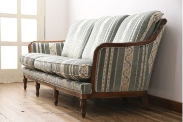 中古　美品　maruni(マルニ木工)　BRITANNIA British classic style　優雅な雰囲気を演出してくれるブリタニアシリーズのソファ(定価約86万円)(3人掛け)(R-048216)