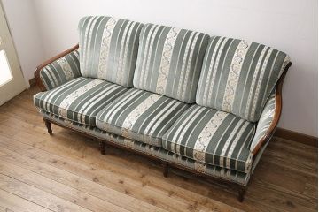 中古　美品　maruni(マルニ木工)　BRITANNIA British classic style　優雅な雰囲気を演出してくれるブリタニアシリーズのソファ(定価約86万円)(3人掛け)(R-048216)