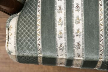 中古　美品　maruni(マルニ木工)　BRITANNIA British classic style　優雅な雰囲気を演出してくれるブリタニアシリーズのソファ(定価約86万円)(3人掛け)(R-048216)