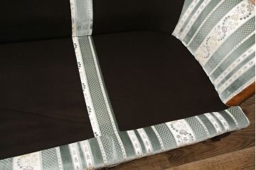 中古　美品　maruni(マルニ木工)　BRITANNIA British classic style　優雅な雰囲気を演出してくれるブリタニアシリーズのソファ(定価約86万円)(3人掛け)(R-048216)