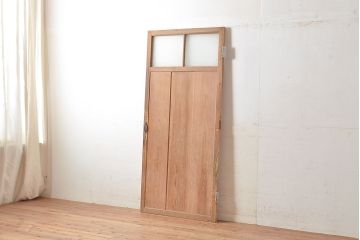 アンティーク建具　昭和初期　和の風情漂う素朴で味わい深い杉材製のドア(扉、建具)(R-048221)