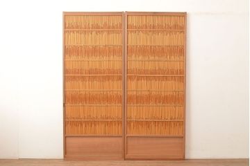 和製アンティーク　夏の暑さを快適にしてくれる、品のある佇まいの簀戸2枚セット(簾戸、簀戸、葭戸、夏障子、すど、葦戸)(R-048228)