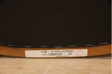 中古　美品　maruni(マルニ木工)　BRITANNIA British classic style　英国アンティークを彷彿とさせるブリタニアシリーズの1人掛けソファ(定価約47万円)(アームソファ、サロンチェア、シングル)(R-048244)