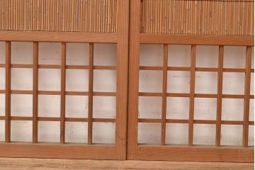 和製アンティーク　マス目格子がアクセントの風流な御簾戸2枚セット(きつね格子、狐格子、簾戸、簀戸、葭戸、夏障子、夏戸、すど、葦戸)(R-048248)