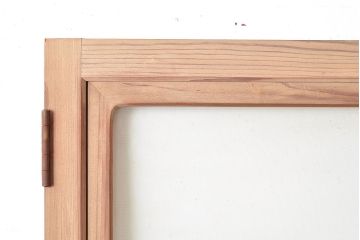 ヴィンテージ建具　昭和中期　窓付き　シンプルなデザインと味のある木肌が魅力的な木製ドア1枚　(R-048250)