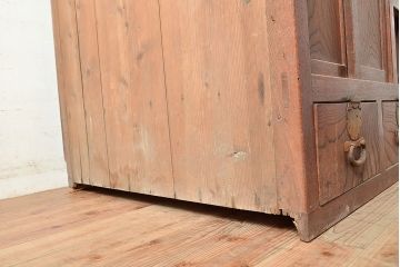 和製アンティーク　前面ケヤキ材　取り入れやすいサイズ感が魅力の階段箪笥(引き出し、収納棚、戸棚)(R-048255)