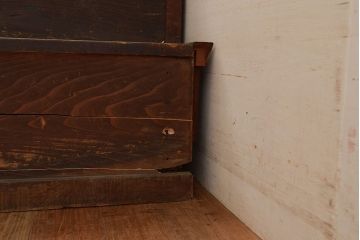 和製アンティーク　前面ケヤキ材　取り入れやすいサイズ感が魅力の階段箪笥(引き出し、収納棚、戸棚)(R-048255)