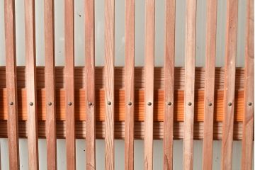 和製アンティーク　腰板桑材　珍しいデザインが目を引く裏ガラス入り格子戸3枚セット(引き戸、建具、ガラス戸)(R-048256)