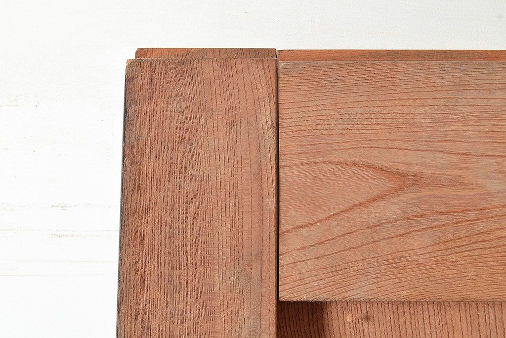 アンティーク建具　明治期　欅(ケヤキ)材の一枚板を使用した贅沢なつくりの蔵戸1枚　(R-048262)