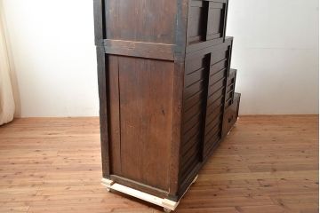 和製アンティーク　情緒溢れる和を演出してくれるヒノキ材製階段箪笥(和箪笥、時代箪笥、収納棚)(R-048264)