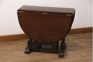 中古　松本民芸家具　サイドテーブルとしても使える、低めのつくりの#26型バタフライ卓(ドロップリーフテーブル、バタフライテーブル、コーヒーテーブル)(R-048267)