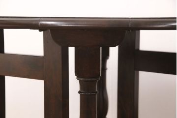 中古　松本民芸家具　サイドテーブルとしても使える、低めのつくりの#26型バタフライ卓(ドロップリーフテーブル、バタフライテーブル、コーヒーテーブル)(R-048267)