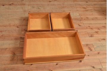和製ビンテージ　松本民芸家具　シックなデザインが魅力のF型食器棚(カップボード、キャビネット、収納棚、戸棚、ヴィンテージ、上下バラ売り可能)(定価約105万円)(R-048268)