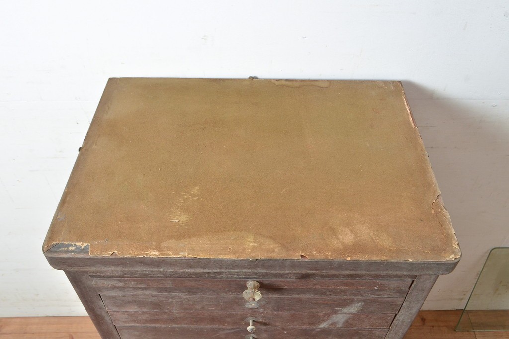 和製アンティーク　ノスタルジックな雰囲気が素敵な医療用キャビネット(ケビント、収納棚、サイドキャビネット)(R-048271)