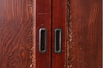 アンティーク建具　漆塗りの艶やかさが高級感を演出する杉材の板戸4枚セット(引き戸、建具)(R-048273)