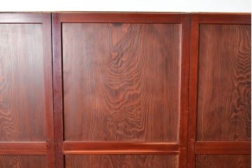 アンティーク建具　漆塗りの艶やかさが高級感を演出する杉材の板戸4枚セット(引き戸、建具)(R-048273)