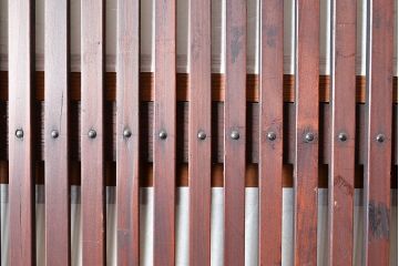 アンティーク建具　上手物!ケヤキ材が使われた和の趣溢れる格子戸4枚セット(障子戸、引き戸、建具)(R-048274)