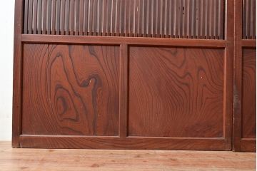 アンティーク建具　上手物!ケヤキ材が使われた和の趣溢れる格子戸2枚セット(障子戸、引き戸、建具)(R-048275)
