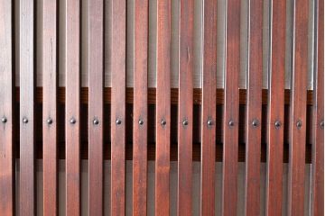 アンティーク建具　上手物!ケヤキ材が使われた和の趣溢れる格子戸2枚セット(障子戸、引き戸、建具)(R-048275)