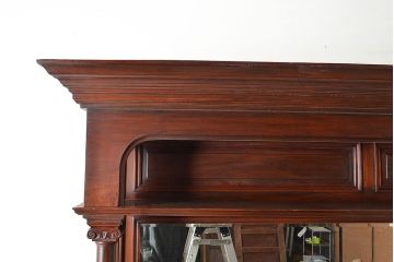 イギリスアンティーク　高級品!　マホガニー材製の大型ミラーバックサイドボード(キャビネット)(R-048278)