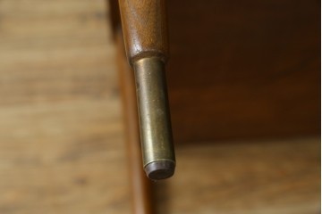 アメリカヴィンテージ　1960年から1970年頃　チーク材　棚付きのおしゃれなコーヒーテーブル　(R-048279)
