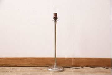 アンティーク照明　シャビーな佇まいが魅力的なシンプルなスタンド照明(フロアスタンド、照明、スタンドライト)(R-048296)