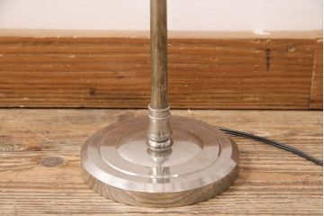 アンティーク照明　シャビーな佇まいが魅力的なシンプルなスタンド照明(フロアスタンド、照明、スタンドライト)(R-048296)