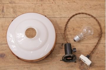 アンティーク照明　昭和中期　セルロイド装飾とお花のモチーフが柔らかく光る天井照明(ペンダントライト、吊り下げ照明)(R-048298)