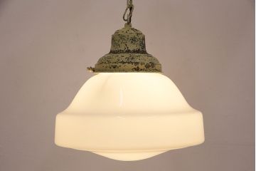 アンティーク照明　昭和レトロ　シャビーシックな風合いがお洒落な雰囲気を醸し出す大振りの天井照明(ペンダントライト、吊り下げ照明)(R-048299)