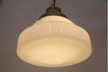 アンティーク照明　昭和レトロ　シャビーシックな風合いがお洒落な雰囲気を醸し出す大振りの天井照明(ペンダントライト、吊り下げ照明)(R-048299)