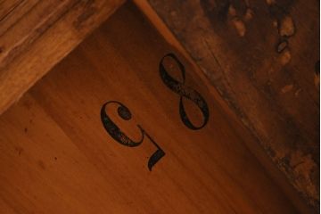 アメリカヴィンテージ　ETHAN ALLEN(イーセンアーレン)　重厚な落ち着いた雰囲気が魅力的なエクステンションテーブル(ダイニングテーブル、ビンテージ)(R-048302)