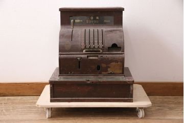 ジャンク品　昭和レトロな味わい漂う木製レジスター(ディスプレイ)(R-048303)