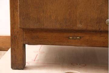 昭和レトロ　雰囲気作りにぴったり!ノスタルジックなナラ材製冷蔵庫(木製冷蔵庫、ディスプレイ、収納棚、戸棚)(R-048304)