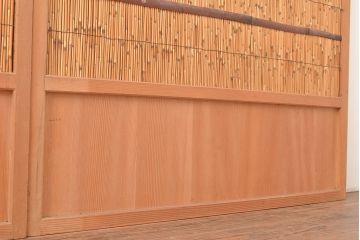 和製アンティーク　びっしりと並ぶ竹の様子が 爽涼な雰囲気を醸し出す御簾戸3枚セット(簾戸、簀戸、葭戸、夏障子、夏戸、すど、葦戸)(R-048311)