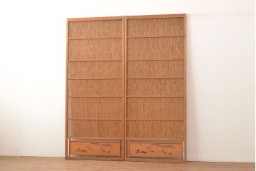和製アンティーク　趣き溢れる透かし彫りが心を落ち着かせる御簾戸2枚セット(建具、簾戸、簀戸、葭戸、夏障子、すど、葦戸)(R-048320)