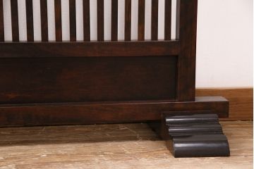 中古　松本民芸家具　洗練された和モダンな雰囲気を醸し出すC型衝立(つい立て、パーテーション)(定価約13万円)(R-048323)