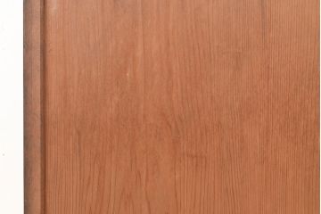 アンティーク建具　素朴な佇まいがレトロさを演出する木製扉(ドア、建具)(R-048325)