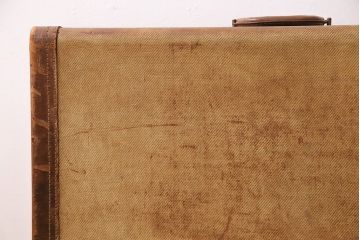 ビンテージ雑貨　収納しながらディスプレイもできる!!格好良いトランク(鞄、カバン、収納、ディスプレイ)(R-048333)