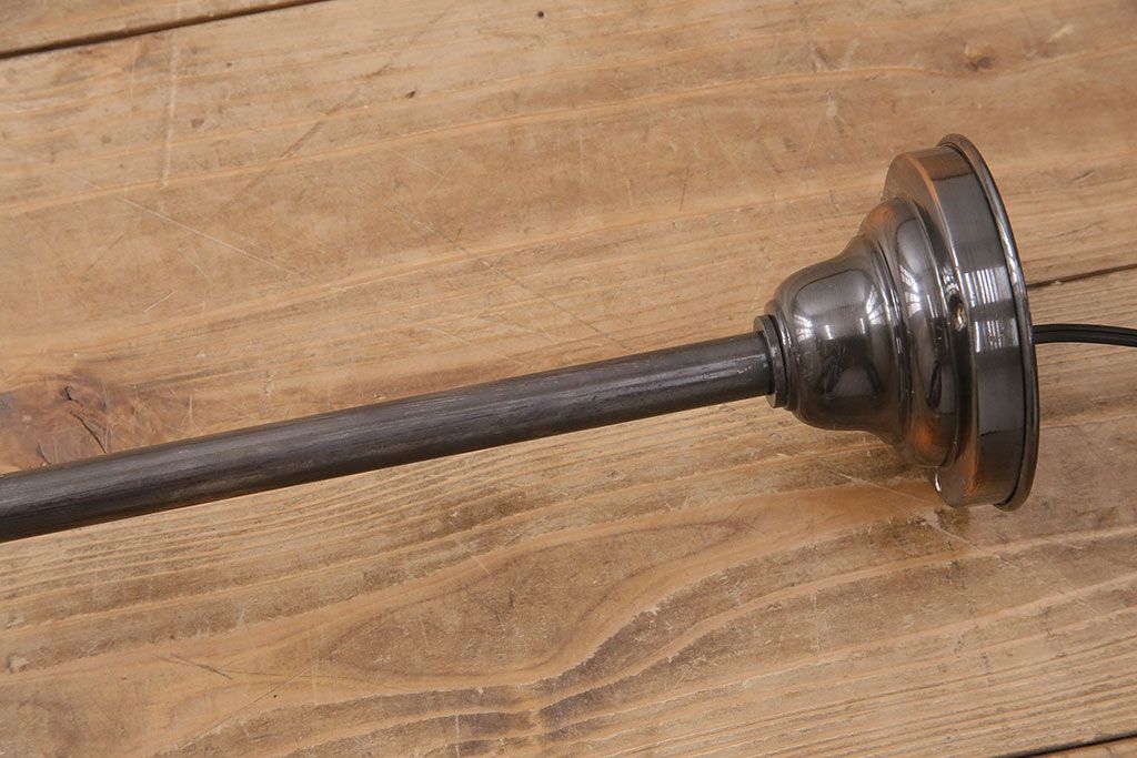 和製アンティーク　大振りサイズ　アジアンテイストにもおすすめ!金属製の飾りがお洒落な天井照明(吊り下げ照明)(R-048337)