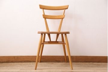 イギリスアンティーク　軽やかな雰囲気が魅力的なスタッキングチェア(アーコールチェア、ダイニングチェア、椅子)(R-048344)