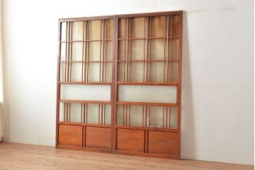 和製アンティーク　懐かしさが漂うダイヤガラス入りのガラス戸2枚セット(引き戸、建具)(R-048349)