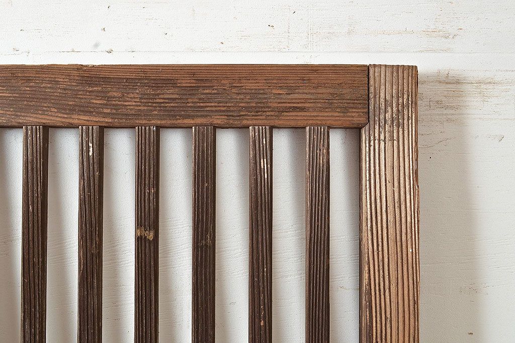 和製アンティーク　古き良き時代の味わいが趣溢れる格子戸2枚セット(玄関戸、引き戸、建具)(R-048350)