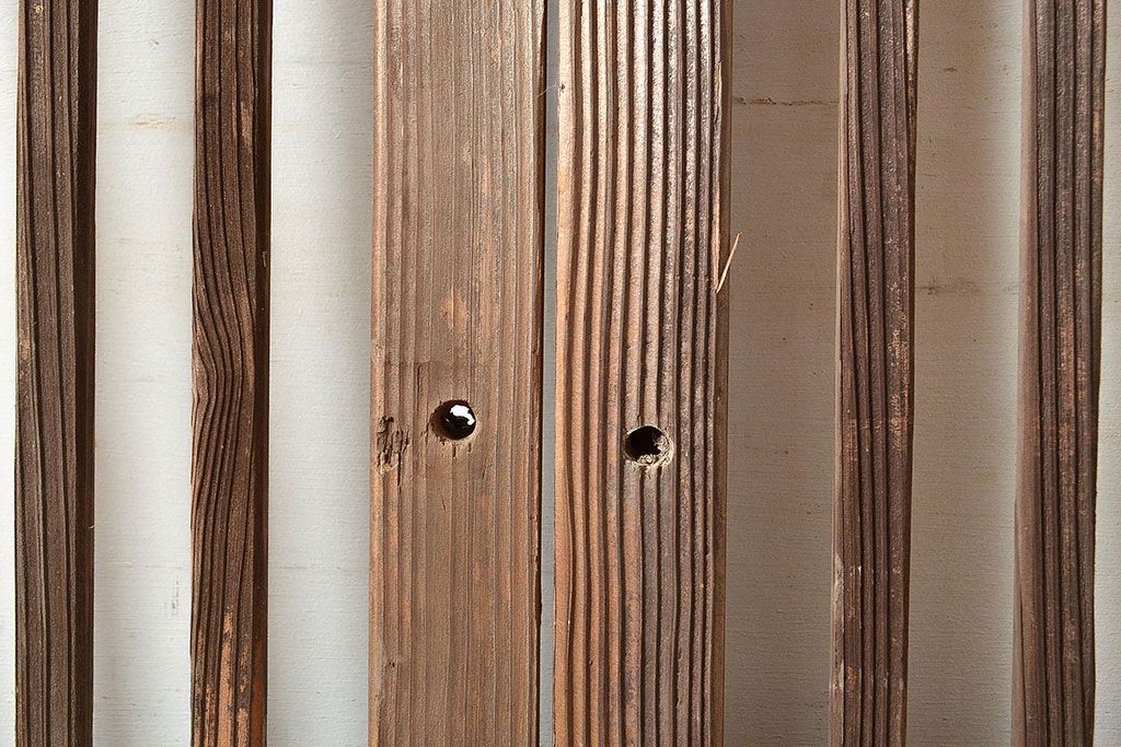 和製アンティーク　古き良き時代の味わいが趣溢れる格子戸2枚セット(玄関戸、引き戸、建具)(R-048350)