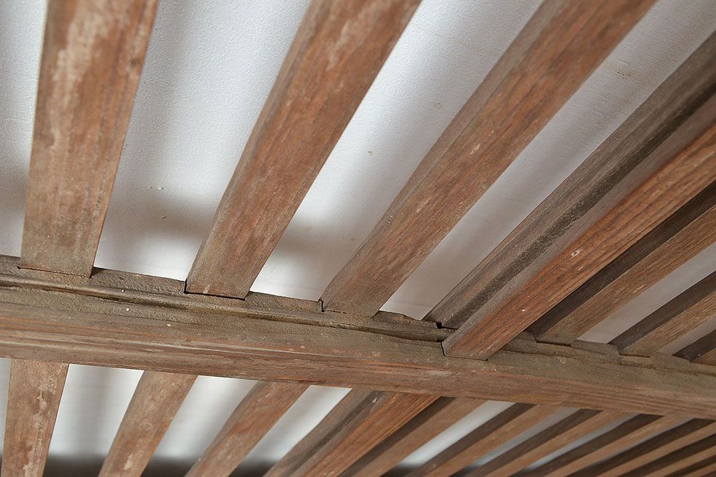 和製アンティーク　古き良き時代の味わいが趣溢れる格子戸2枚セット(玄関戸、引き戸、建具)(R-048350)