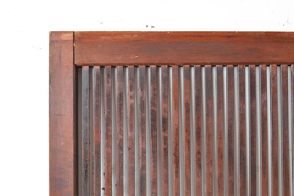 アンティーク建具　昭和初期　落ち着いた和の雰囲気を演出する格子戸2枚セット　(R-048358)